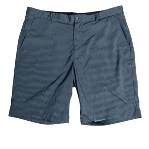 Greg Norman Flat front mens shorts size 34